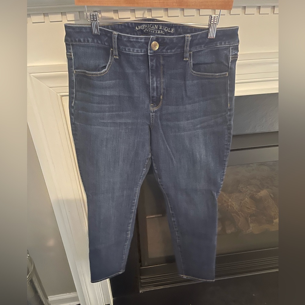 AE Hi-rise Jegging 14 Short EUC